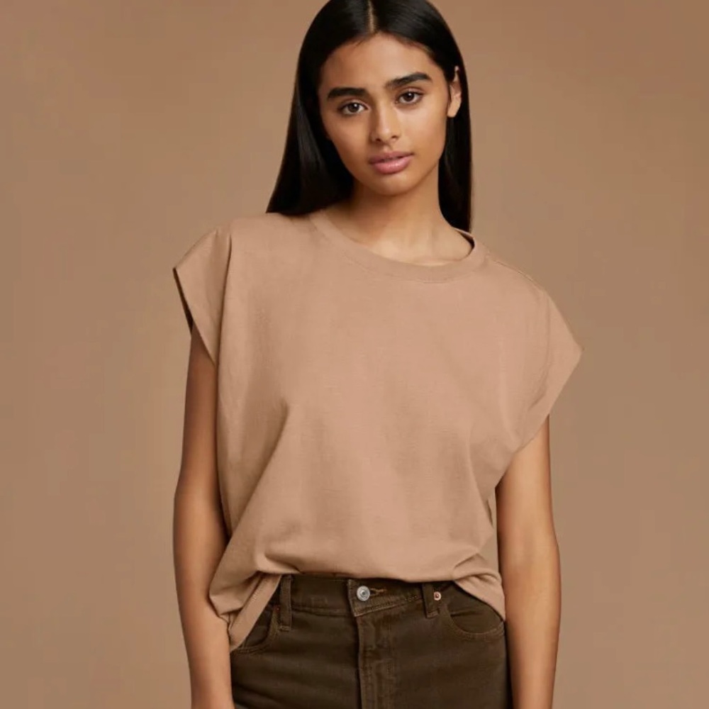 Nuuds muscle tee medium like new!